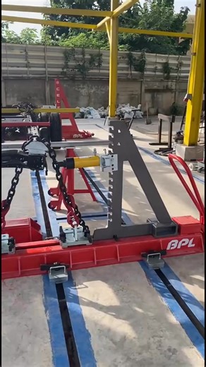 Preparing to straighten the chassis of a Hino with the Celette BPL using a powerful hydraulic straightening bench specifically engineered for heavy-duty vehicles such as trucks, buses, and trailers. The BPL system is highly versatile, allowing for flexible anchoring and modular tower placement, making it adaptable to various vehicle types and damage scenarios. work done by : @ Hino Lampang in Thailand . . #hino #hinos #celette #celettebench #heavyduty #truck #collisioncenter #bpl | Celette