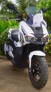 255K views · 6.7K reactions | NAPAKA ASTIG NAMAN NG ADV SCOOTER NA TO! MAY BUILT IN CAMERA NA!勞 AT NAPAKA DAMING MAGAGANDANG FEATURES!✅ FKM VENTURE ULTIMATE 150 FKM Motorcycle Philippines | Ross Go | Facebook