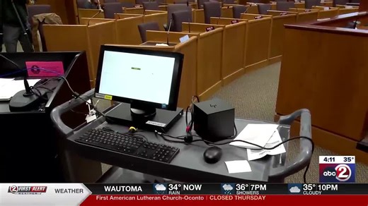 Green Bay demonstrates new electronic poll book system ahead of spring election
