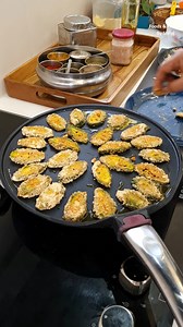 14M views · 77K reactions | Karele ki easi unique recipe jo aap ne pehle nahin khayi hogi  New & Unique Bitter gourd Karela Recipe क्रिस्पी करेला चिप्स सब्जी Crispy Karela Chips Sabji | Foods And Flavors | Facebook