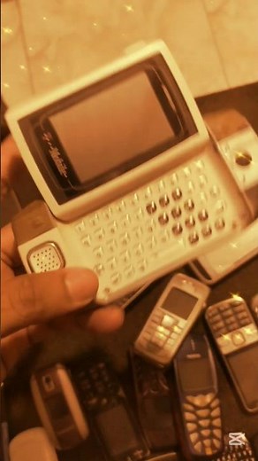 ​The Evolution of Mobile An Old Phone Collection