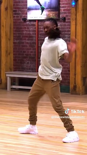 Will Henry, Kingston, or Ozzy dance solo at nationals for TNS? Extended/alternate cut. With dance captain Summer (Sage Linder) watching and ready to judge, Kingston (Noah Zulfikar), Ozzy (Julian Lombardi), and Henry (Isaiah Peck) put everything they have into auditions in order to represent the team at nationals as male soloist. ********* Extended dance from #TheNextStep season 7 episode 6,