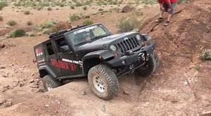 Testing out the traction on the General Tire Grabber X3s. The rubi lockers may have helped a little, too. #jpdnd17 #jeep Jeep | Jp Magazine