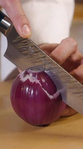 Sharpening service called “Honbazuke” was requested. 本刃付けをご依頼いただきました🔪✨️ @jp.azabu ​ @yu_kurosaki_ @ryota_togishi #究極の切れ味 #beforefter #asmr | 研師Ryota