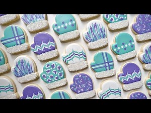 EASY MITTEN COOKIES ~ Satisfying Decorating of Easy Mitten Cookies with Royal Icing