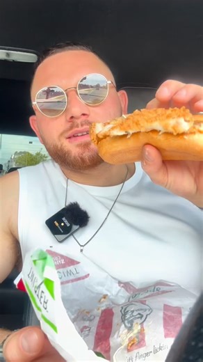 KFC JUST DROPPED THE ZINGER BÁNH MÌ 🥖🔥 Spicy Zinger fillet, cucumber & carrot Vietnamese-style slaw, chillies, coriander, Bánh Mì mayo & Supercharged sauce — all in a crunchy long roll. ￼ Would you give it a go? 👀 | Sydney Food Brothers