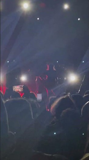 The Midnight - Shadows / Song Intro (Wrocław A2, 23.09.2025)