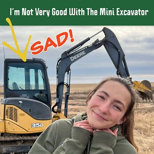 Trying To Run The Old Sears Tractor 🚜 | Laura Farms