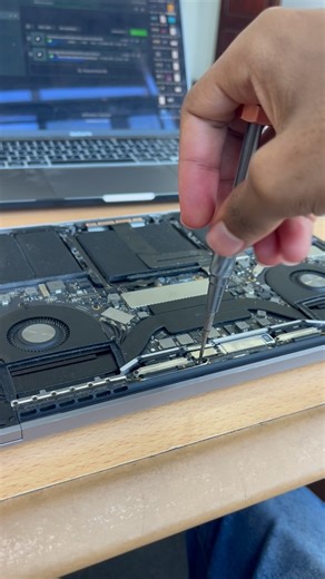 MacBook | Windows on Instagram: "MacBook Pro 2017 13’’ Touch Bar Original Display Replacement If your screen is flickering, dim, lines, or totally black—don’t stress, we fix it professionally. Also if una MacBook issue yoyote including short on motherboard, display failure, battery, keyboard & more… We fix all Models .✅ Visit Us At: 📍 JAMIREX HOTEL,1st Floor Office: Gadgets Tanzania Dar Es Salaam - Mwenge Sokoni Contact Us: 📞 0765 856 720"