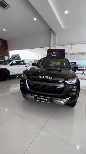New isuzu D-max V-cross 2023 #foryou #fypシ #❤️ #foryoupage #sales #dmax #isuzu #2023 #myday #life