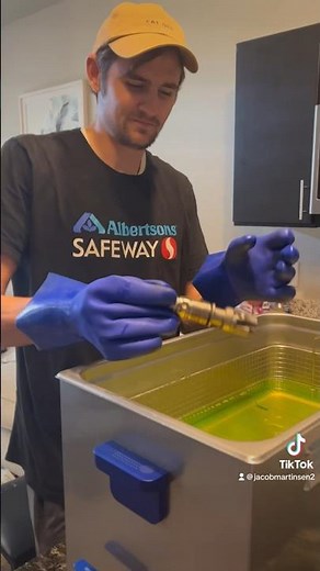 Ultrasonic injector cleaner #diesel #60powerstroke