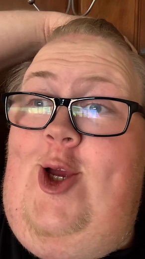 Little glitch in the operating system. Must need an update. #fy #update #song | Collinthomaseverett