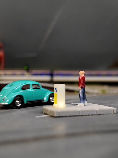 Moving HO Scale Cars: Captivating Model Trains