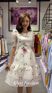 34K views · 482 reactions | ☺️☺️☺️ Hum nay Khéo up mẫu gì cũng bị nổ...