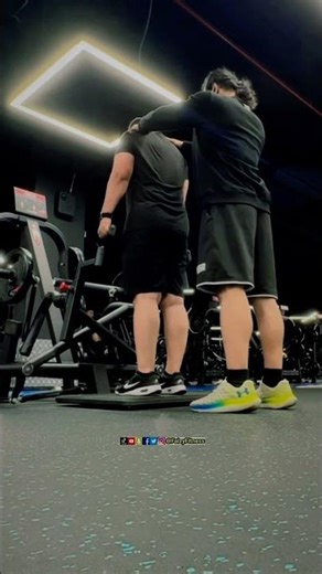 STOP doing SHRUGS like this to hit TRAPS better #foryou #shorts #viral #trending