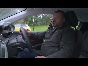 How to drive the 2020 Peugeot e208