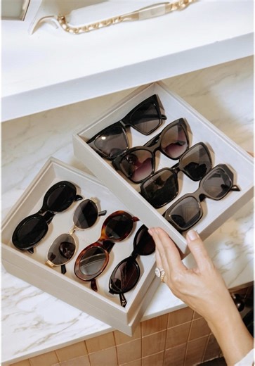 Can you spot the Stackers?!! 😍✨🔍 This stunning reveal is the handiwork of @Graceful Spaces Organizing ®, who created this dream closet for @Emily Herren Travis. Stackers items that were featured include: 💍 A perfectly organized jewellery drawer featuring three Classic Ring & Bracelet Layers and a Classic Trinket Layer — all in Taupe. 🕶️ A sleek stack of our Classic Glasses & Accessory Layers in Taupe (with chic Display Lid). Ready to take your accessory game to the next level? 🔗 Head to sta