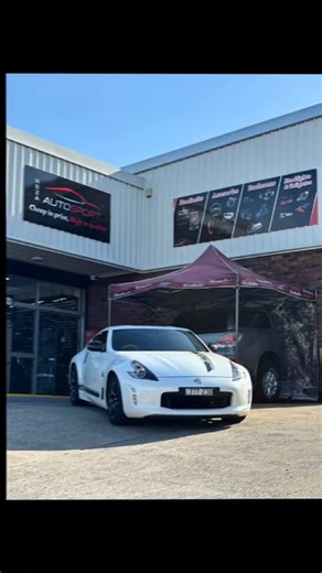 Nissan 370Z looks heaps better after this upgrade. #370z #nissan