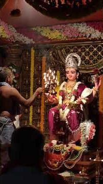 “Sacred Durga Aarti — invoking Maa’s grace this Dussehra 2025 🌺🔥🙏”