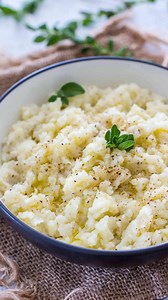 Low-Carb Instant Pot Mashed Cauliflower