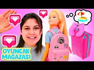 Oyuncak Mağazası - Barbie'nin bebeği için alışveriş! Barbie seyahat seti - yeni oyuncak!