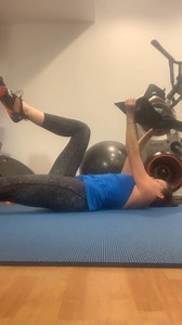 Dead bug...dying bug... whatever you call it...I love this exercise even without weight! Adding the sandbag or a dumbbell adds another player of challenge but make sure you can manage the versions without weight before you progress to this version. Add in the core breath to power up your pelvic floor and bang out some of your kegels while you Workout! 10 reps per side...2 sets...ooo baby! I will be getting some better lights up soon! #lightingvirgin #coreworkout #kegelsareacoreexercise #kegels #