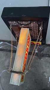 Record Store Classic Retro Wall Ligh- Retro LED Marquee Sign, Vintage Vinyl Record Decor With Stand & Wall Mount, Music Room Neon Sign, Unique Gift For Record Collectors & Music Lovers (Yellow)