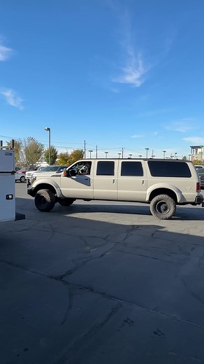 Ford 6 Door Expedition DCR Upgrade