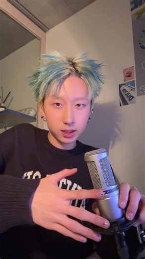 友達がいないから一人で歌う