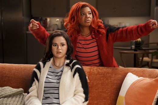 Selena Gomez Rapped About Cheating Paranoia in SNL's "Intuition" with Post Malone