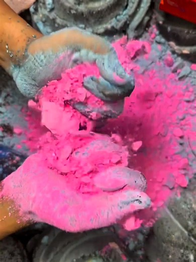 Creating a Chalk Rainbow: ASMR Experience