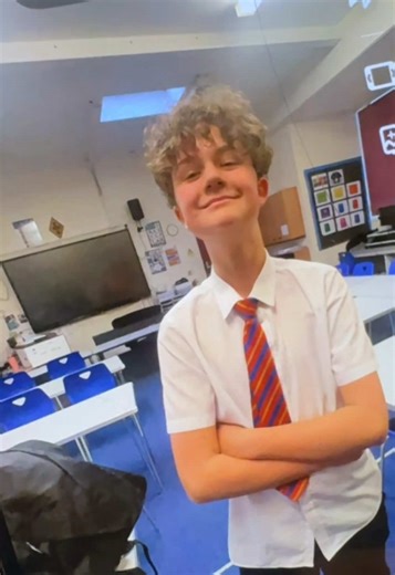 uhhh yeah laycee just never wants to be in tiktoks i guess 😭😭 || ft: @KAI @G@bbyx @J@cob$ || #band #petrumofficial #fyp #rockband #creatorsearchinsights ignore how every cover on this page is just jacob