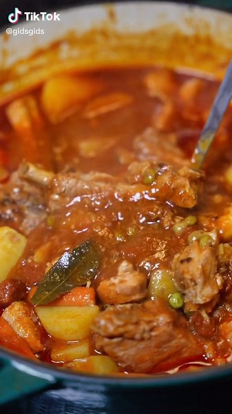 Filipino Style Pork Afritada Recipe