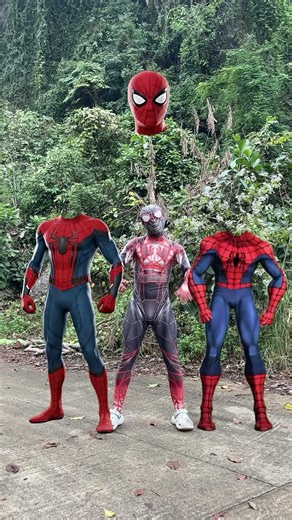 2 spider man flying body parts matching #shorts