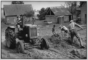 La photothèque du ministère, mémoire du monde agricole