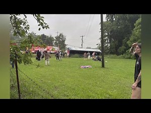 2 dead, more than 20 hospitalized in Greyhound bus crash on U.S. Highway 70 near Jackson, Tenn.