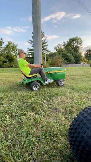 42K views · 396 reactions | Lawn racer VS Dually Kart Drag Race  #reelsvideo #LawnRacer #duallykart #dragrace #gokart #gokarts #fastgokart #modifiedgokart #modifiedmower #motorsport #race #speed #fun #diy | Buildadadgarage | Facebook