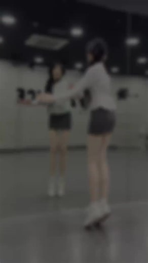 Easy Dance Choreography for TikTok Beginners