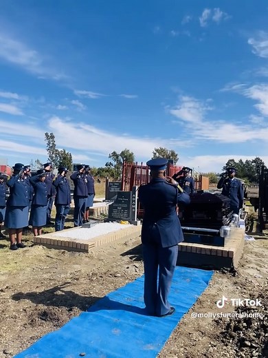 Mollys (@mollysfuneralhome)’s videos with original sound - Mollys