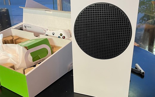 2100块能进入次世代？微软Xss(XBOX series s)游戏主机上手体验。真香？