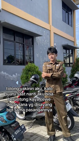 aryanichol08 (@aryanichol08)’s videos with Crazy of you (inst) - Hyolin (Sistar)