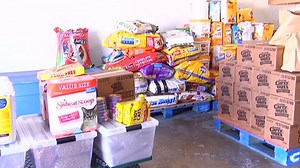 Food bank feeds needy pets