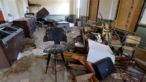 Before demolition, a final look at the historic Girard Hotel, once frequented by Dan Rice