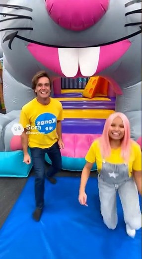 🎶 The Bouncy Mouse House Song! 🐭🏰