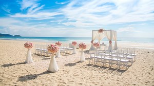 Bride calls off wedding after guests refuse to pay $1,500 each