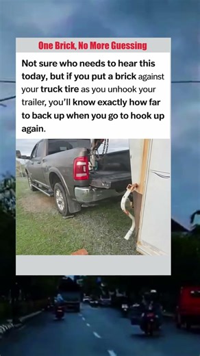 Smart Trailer Hitching Hack: Use One Brick to Perfectly Line Up Every Time #fypシ