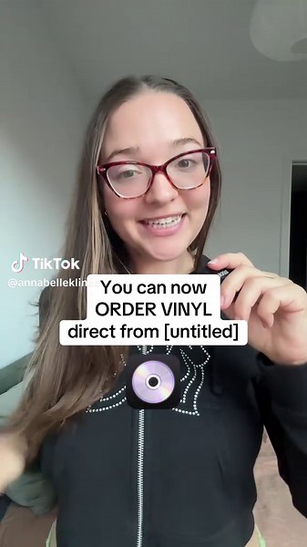 @[untitled] app just dropped a GAME CHANGING feature... ordering your [untitled] project on vinyl 💿 Head to your [untitled] library to try it for yourself!!! #untitled #untitledapp #vinyl #vinyllovers #recordcollection