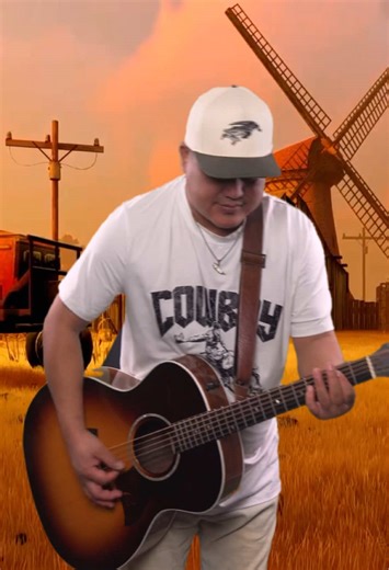 Billy Ray Cyrus Discusses Achy Breaky Heart