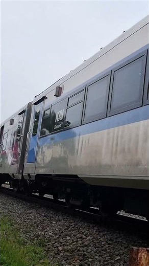 Kereta Api Pelan pelan pak sopir suara jeg jeg jeg jeg