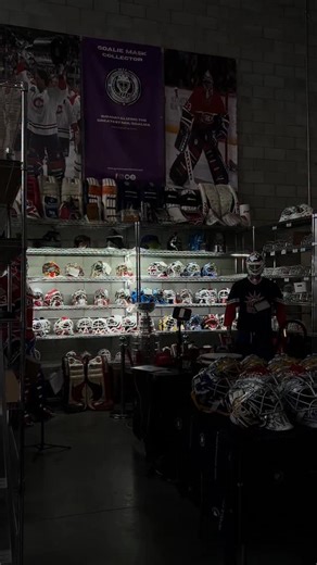 Black Friday is on! Your holy grail might be on sale.  LIVE SALE – EVENING DOOR CRASHER 7:00 PM — Nov 28 Final showdown — 1-hour Best Offers Session to end Black Friday.  JOIN THE LIVE EVENT: https://facebook.com/groups/goaliemaskfamily | Goalie Mask Collector | Facebook